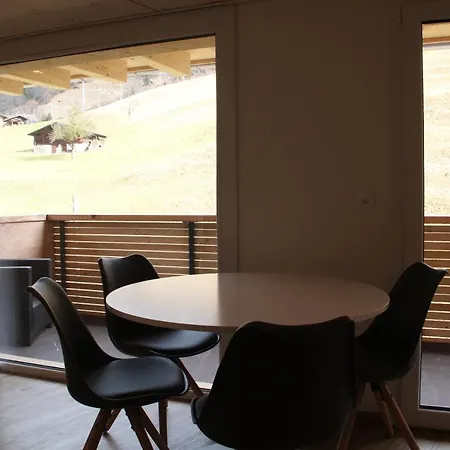 Mountain Oasis Kandersteg-adelboden * 坎德格伦德