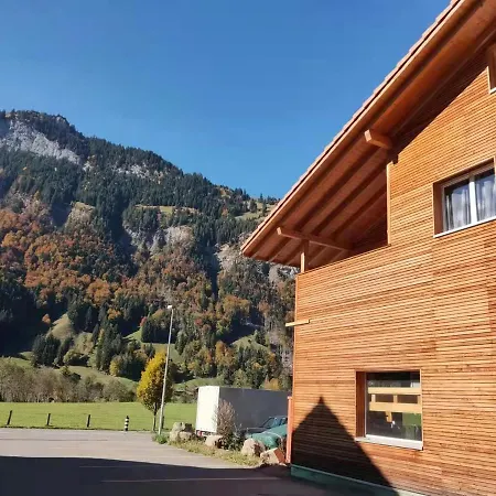 Mountain Oasis Kandersteg-adelboden Apartment *